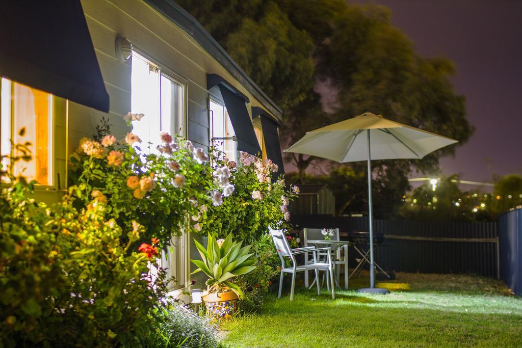 Moana Beach Sunset Holiday Accommodation A Bagian luar foto